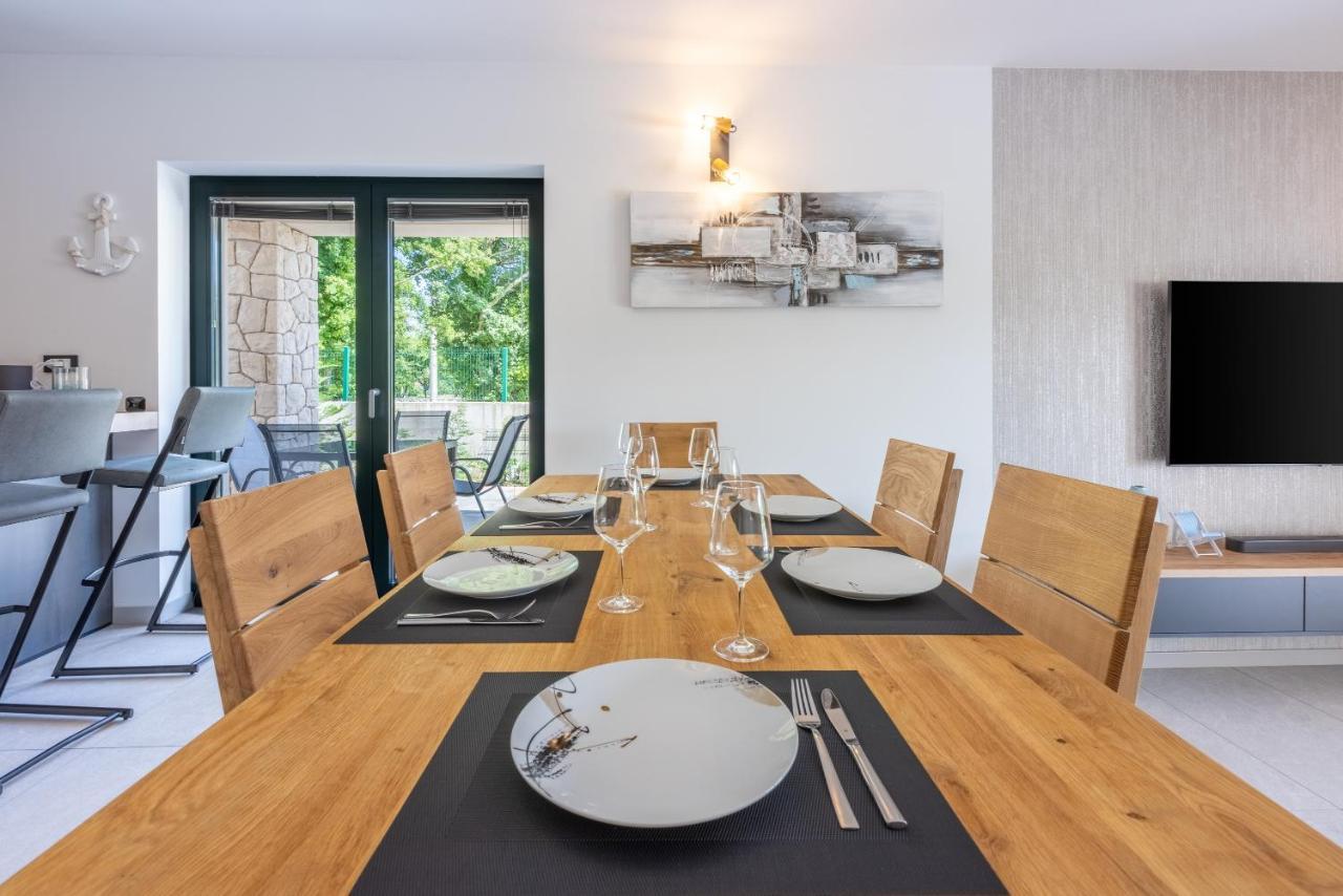 Villa Palma With Heated Private Pool Podhum Dış mekan fotoğraf