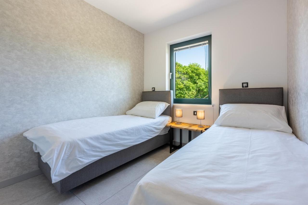 Villa Palma With Heated Private Pool Podhum Dış mekan fotoğraf
